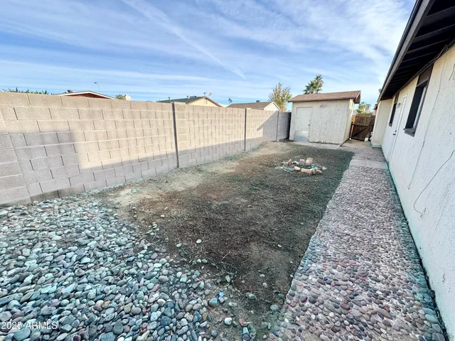 $1,695 | 4520 West Hatcher Road, Glendale, AZ 85302