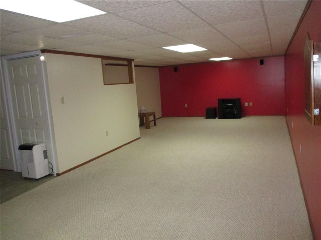 435 Ridgemont Drive Industry, PA 15052 - Photo 12 of 25 Large Family room