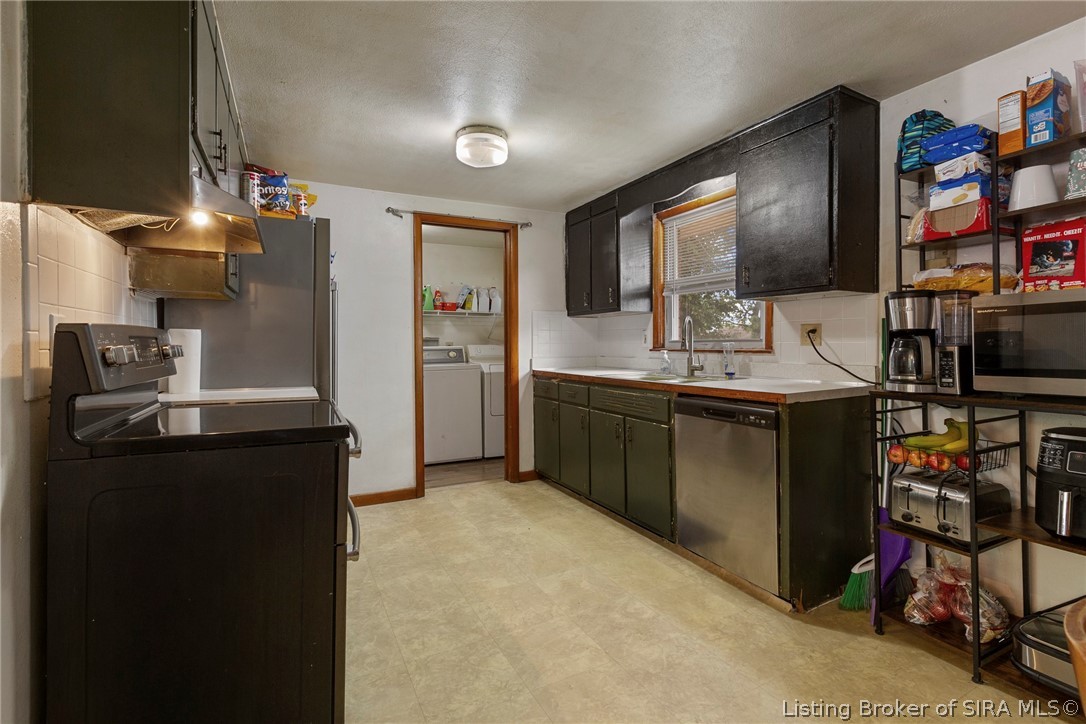 245 Glad Street Hanover, IN 47243 - Photo 6 of 32
