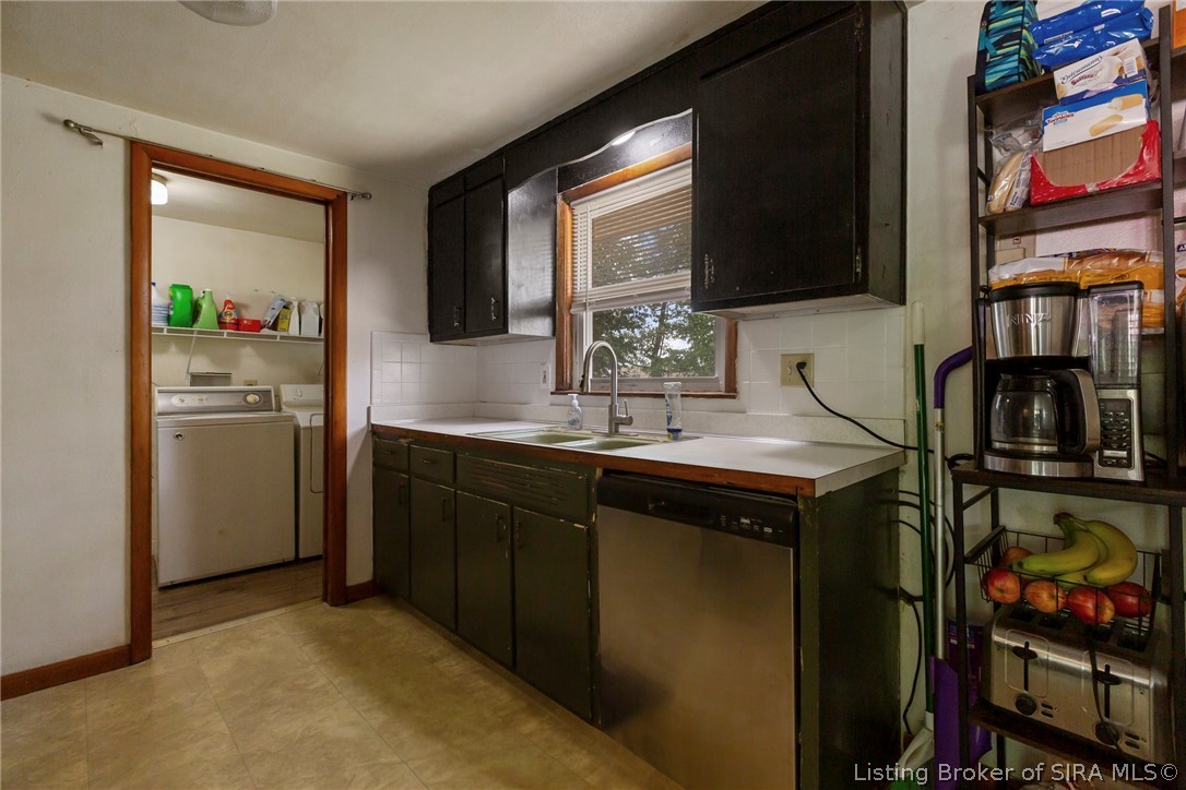 245 Glad Street Hanover, IN 47243 - Photo 7 of 32