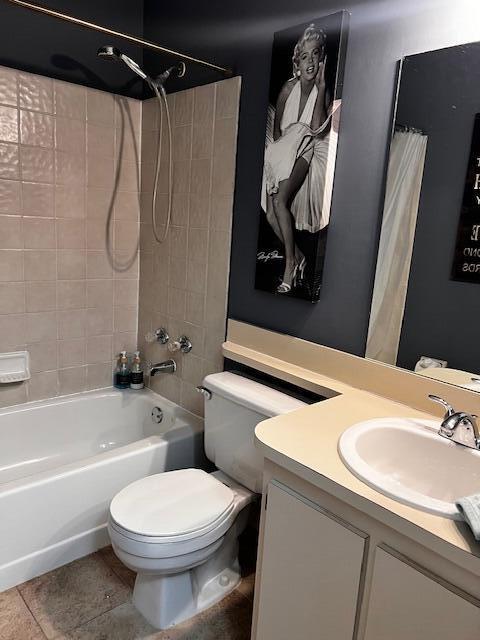 10323 Boca Bend West, Unit K4 Boca Raton, FL 33428 - Photo 16 of 25 a bathroom with a sink toilet and shower