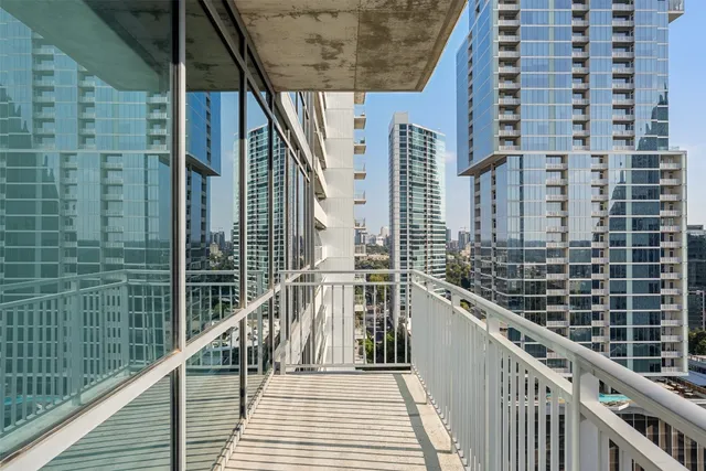 $2,490,000 | 222 West Avenue, Unit 1901, Austin, TX 78701