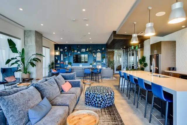 $2,490,000 | 222 West Avenue, Unit 1901, Austin, TX 78701