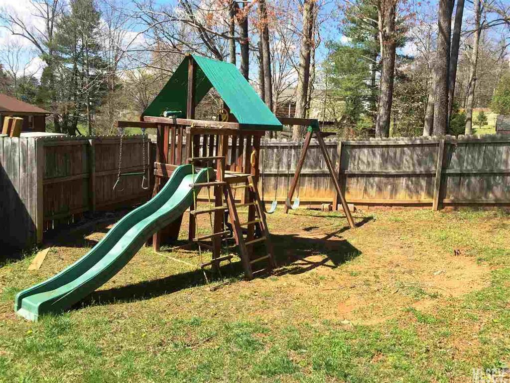 21 NW Road Hickory, NC 28601 - Photo 7 of 25 Gallery Image 7