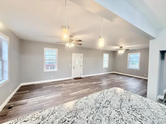 $289,000 | 540 Columbia Avenue, Osgood, IN 47037