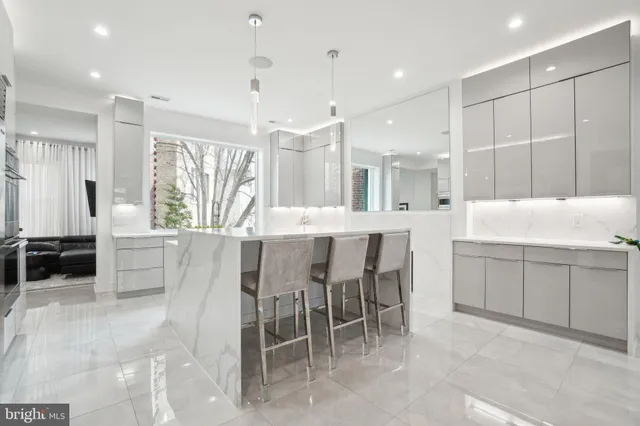 $4,500,000 | 2019 Connecticut Avenue Northwest, Washington, DC 20008