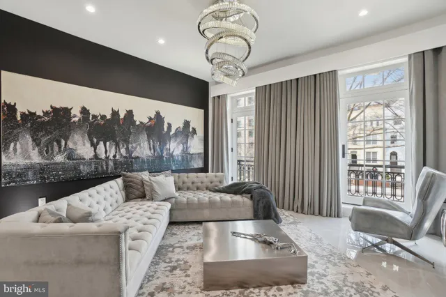 $4,500,000 | 2019 Connecticut Avenue Northwest, Washington, DC 20008