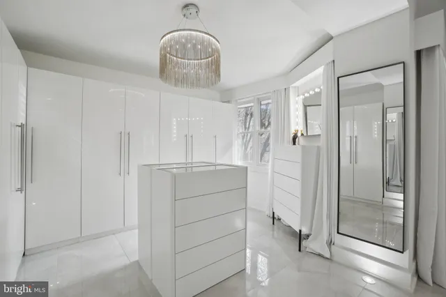 $4,500,000 | 2019 Connecticut Avenue Northwest, Washington, DC 20008