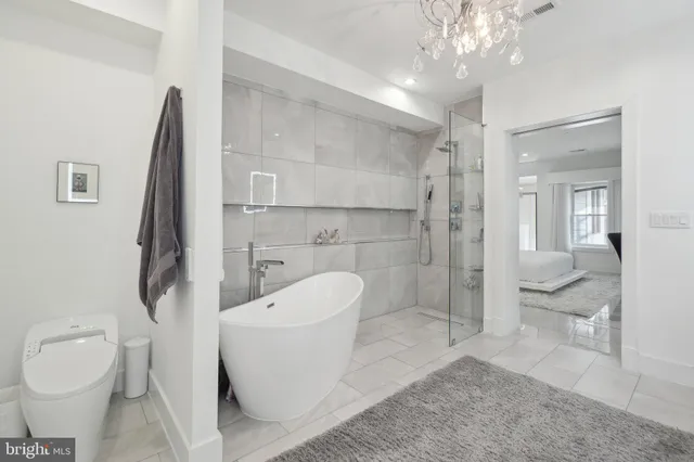 $4,500,000 | 2019 Connecticut Avenue Northwest, Washington, DC 20008