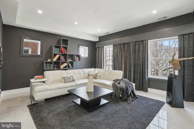 $4,500,000 | 2019 Connecticut Avenue Northwest, Washington, DC 20008