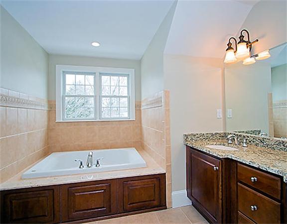 1 Oldham Road Arlington, MA 02474 - Photo 10 of 21