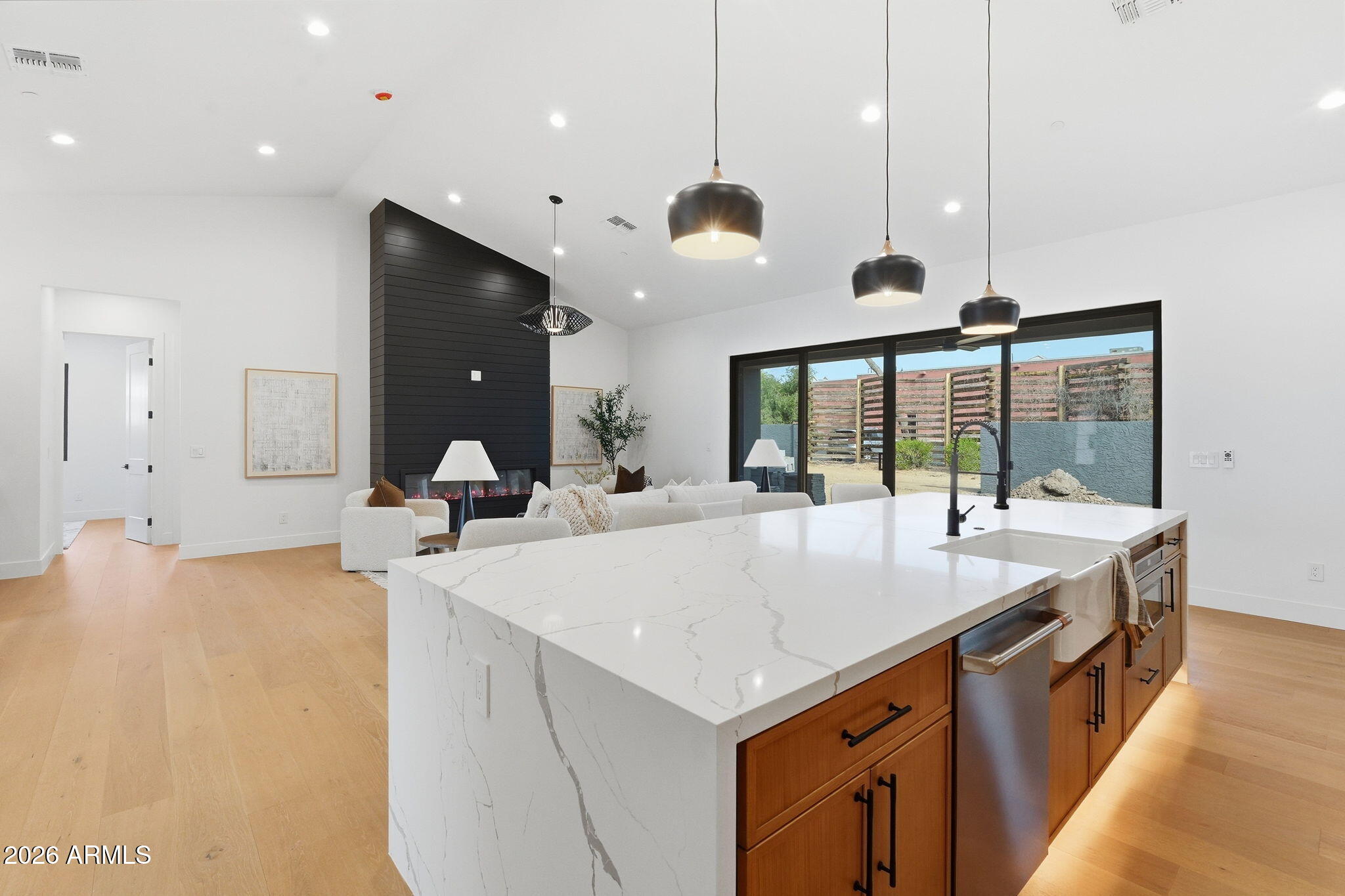 7232 East Cambridge Avenue Scottsdale, AZ 85257 - Photo 12 of 42 Kitchen