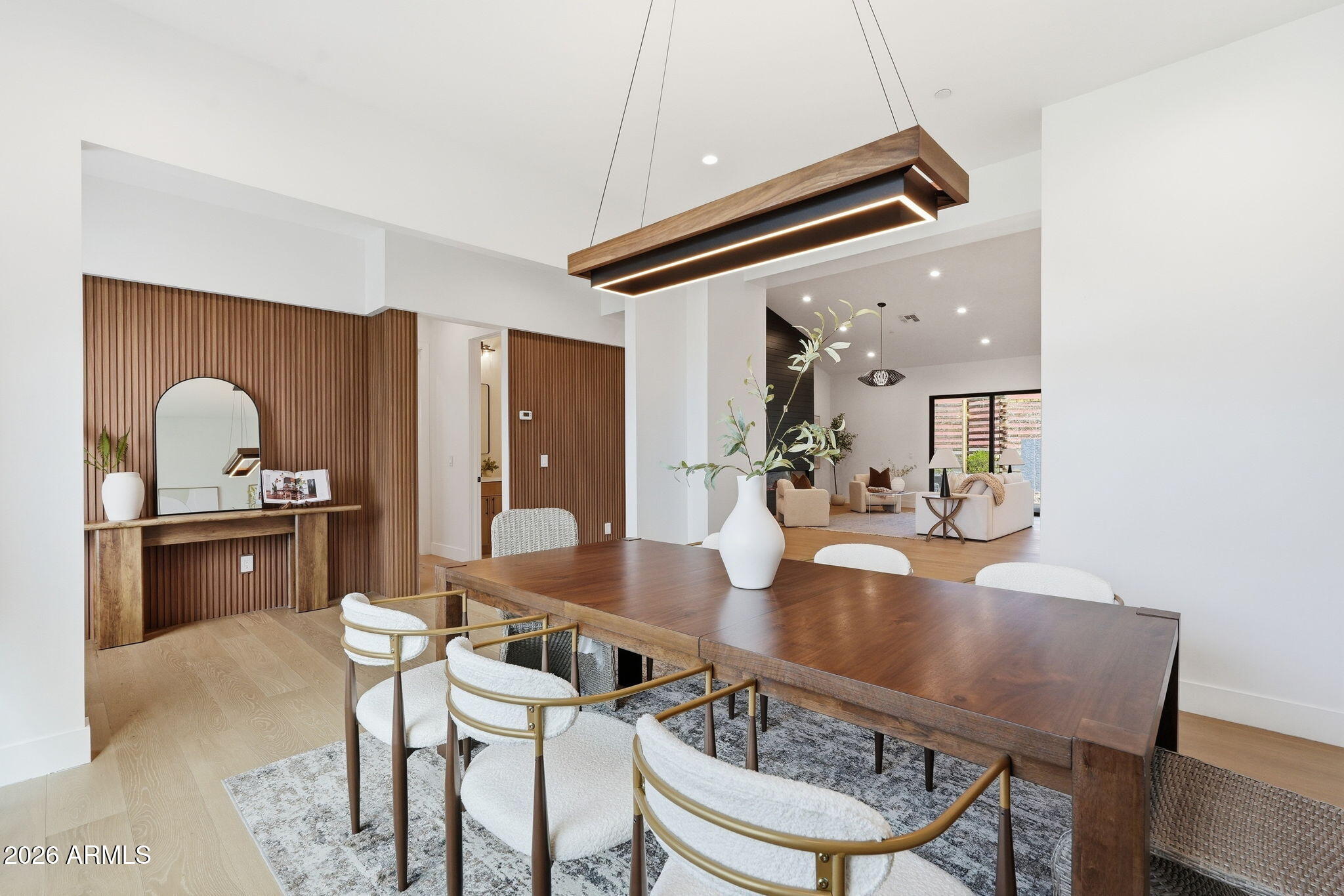 7232 East Cambridge Avenue Scottsdale, AZ 85257 - Photo 7 of 42 Dinning room