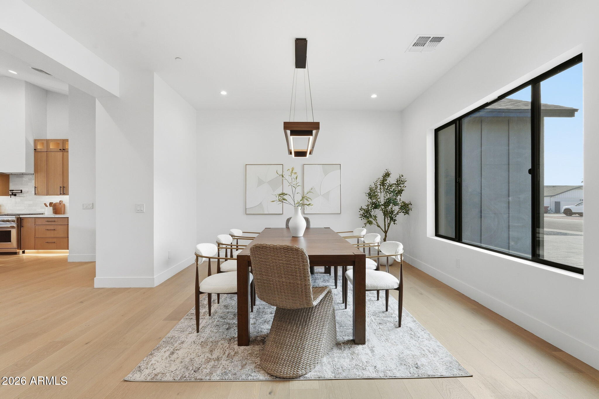7232 East Cambridge Avenue Scottsdale, AZ 85257 - Photo 8 of 42 Dining room