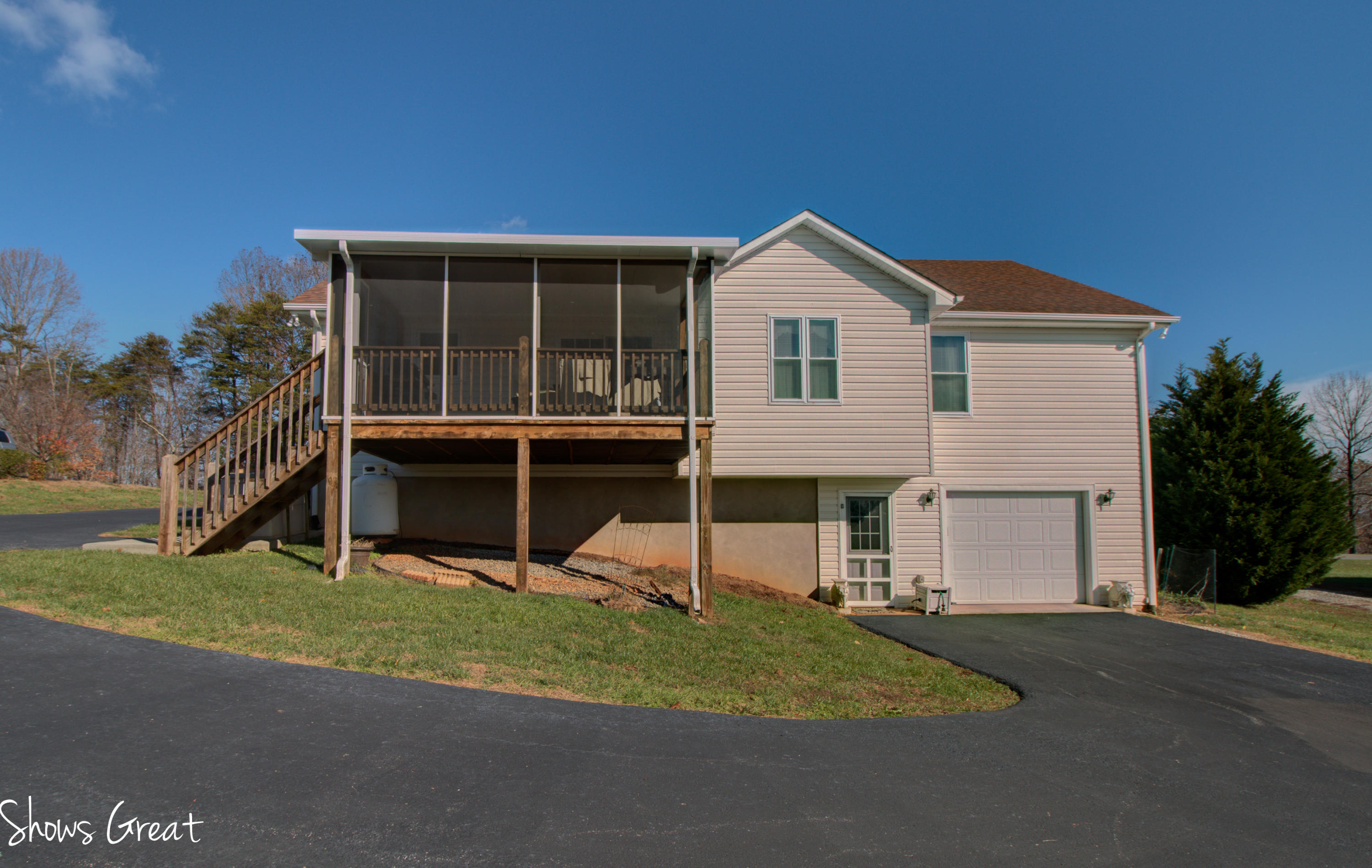 3429 Hales Ford Road Moneta, VA 24121 - Photo 22 of 26 _MG_9790_1_2