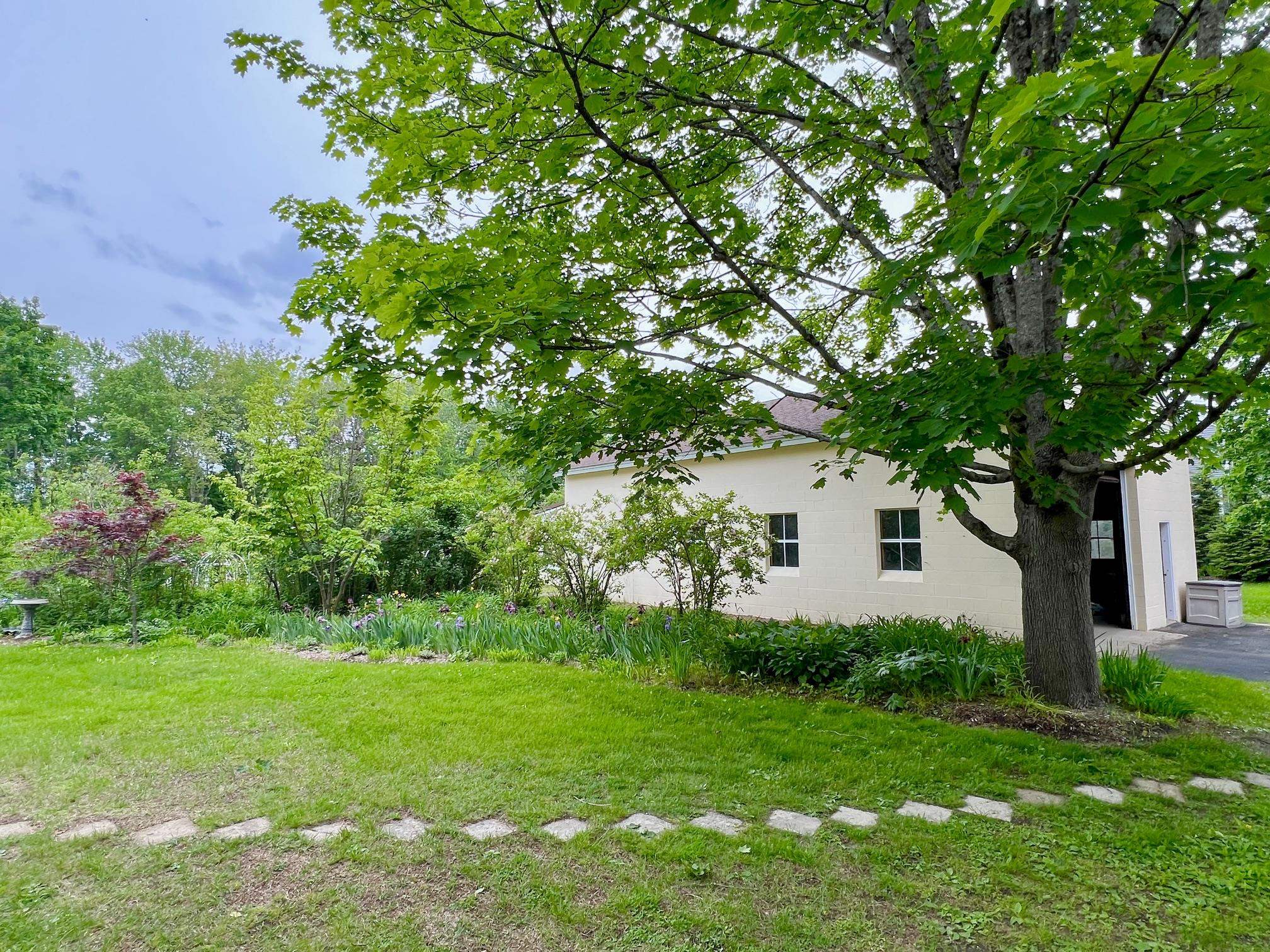 29 Spaulding Street Milford, NH 03055 - Photo 11 of 60