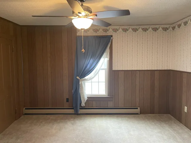 $249,000 | 136 North Street, Tracy, MN 56175