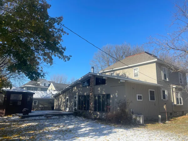 $235,000 | 136 North Street, Tracy, MN 56175