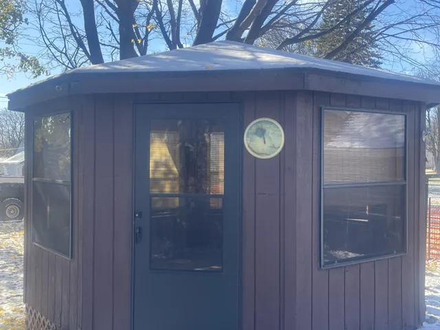 $249,000 | 136 North Street, Tracy, MN 56175