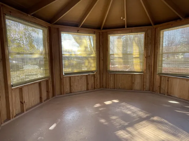 $249,000 | 136 North Street, Tracy, MN 56175