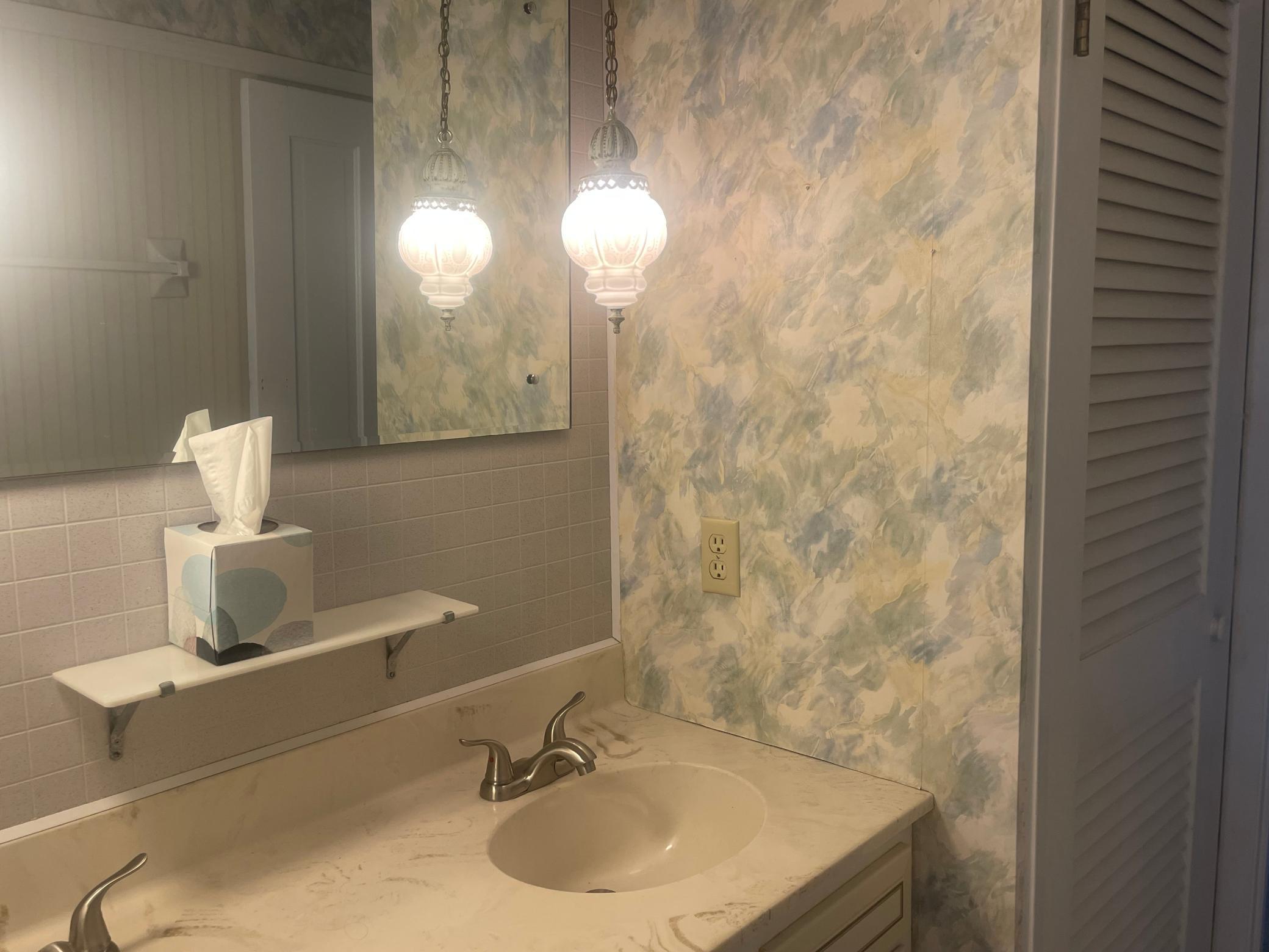 136 North Street Tracy, MN 56175 - Photo 10 of 25