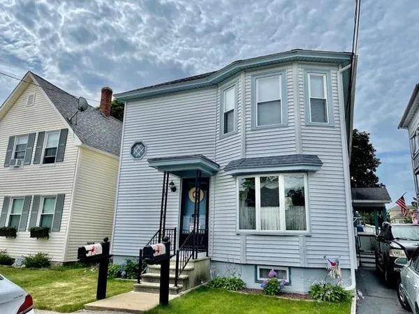 $1,950 | 26 Prince Street, Unit 2, Manchester, NH 03102