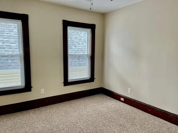 $1,950 | 26 Prince Street, Unit 2, Manchester, NH 03102