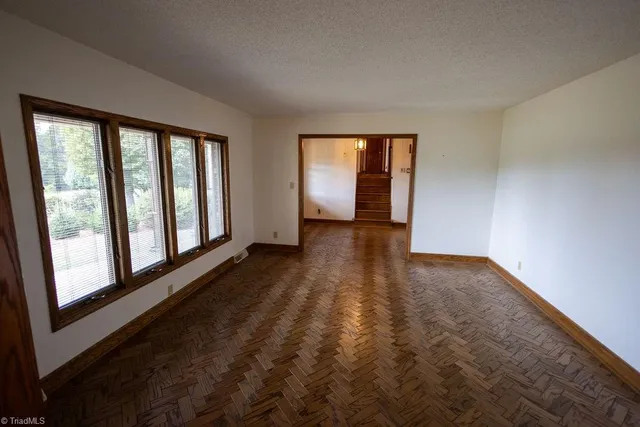 $449,900 | 3605 Highway 268, Siloam, NC 27047