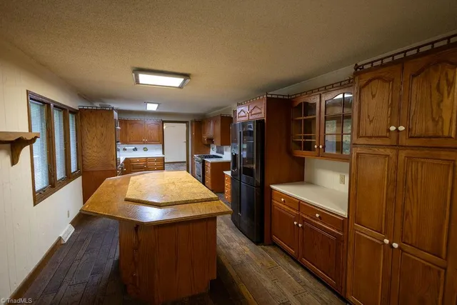 $449,900 | 3605 Highway 268, Siloam, NC 27047