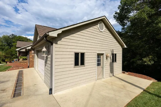 $449,900 | 3605 Highway 268, Siloam, NC 27047