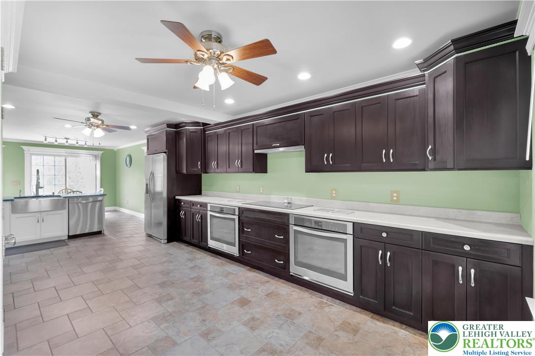725 Buttermilk Road Hellertown, PA 18055 - Photo 18 of 66