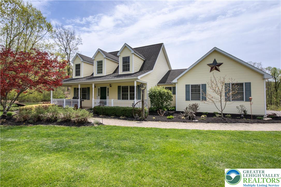725 Buttermilk Road Hellertown, PA 18055 - Photo 3 of 66