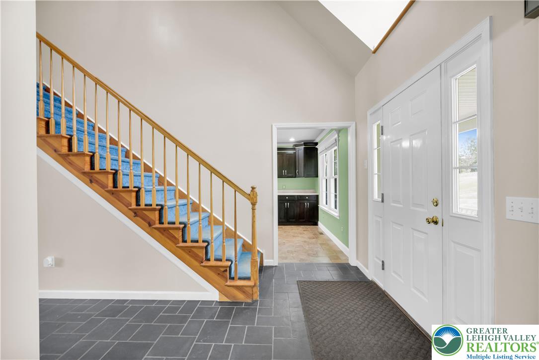 725 Buttermilk Road Hellertown, PA 18055 - Photo 10 of 66