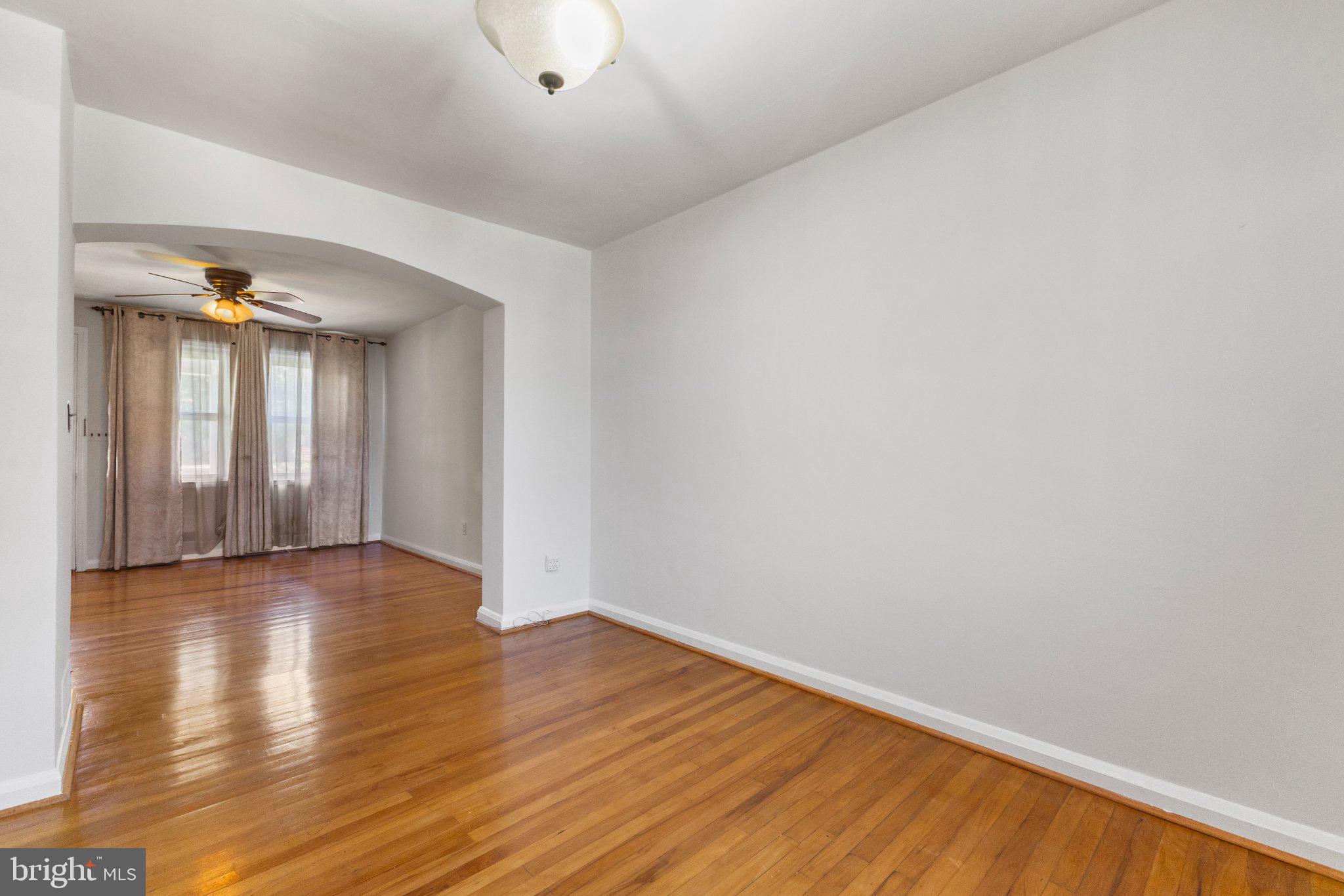 8318 Hillendale Road Baltimore, MD 21234 - Photo 5 of 23 Gallery Image 5
