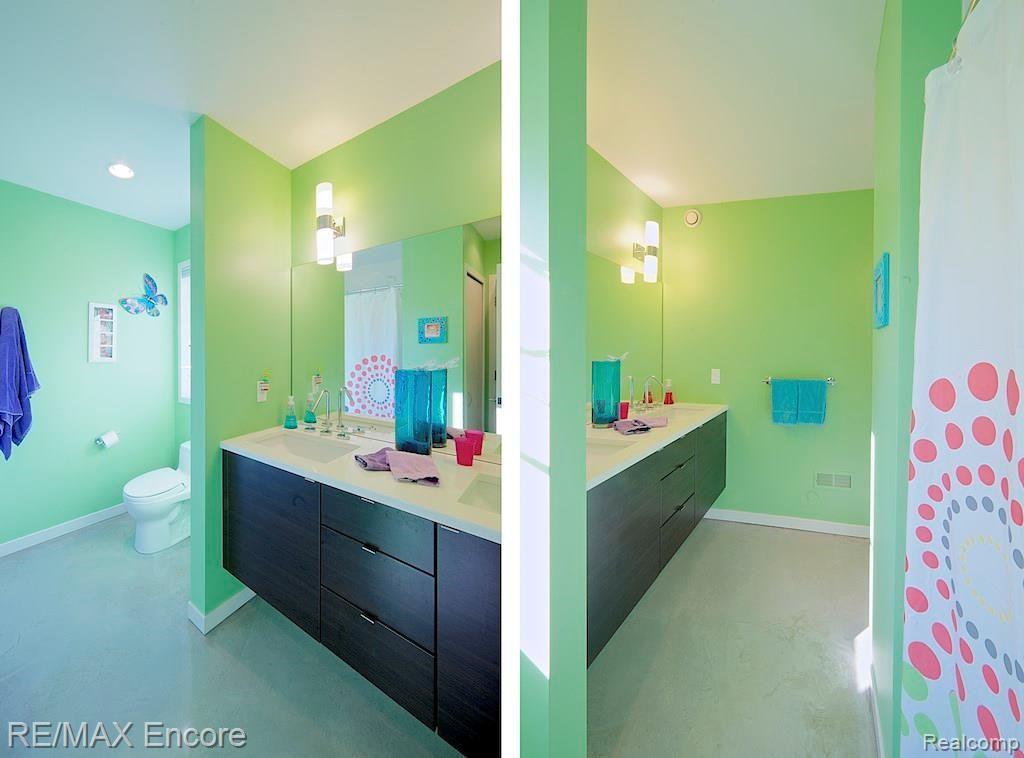 1535 Ranch Road Holly, MI 48442 - Photo 13 of 30 Full Bathroom has Kraftmaid custom cabinet & Cesar stone antibacterial counter
