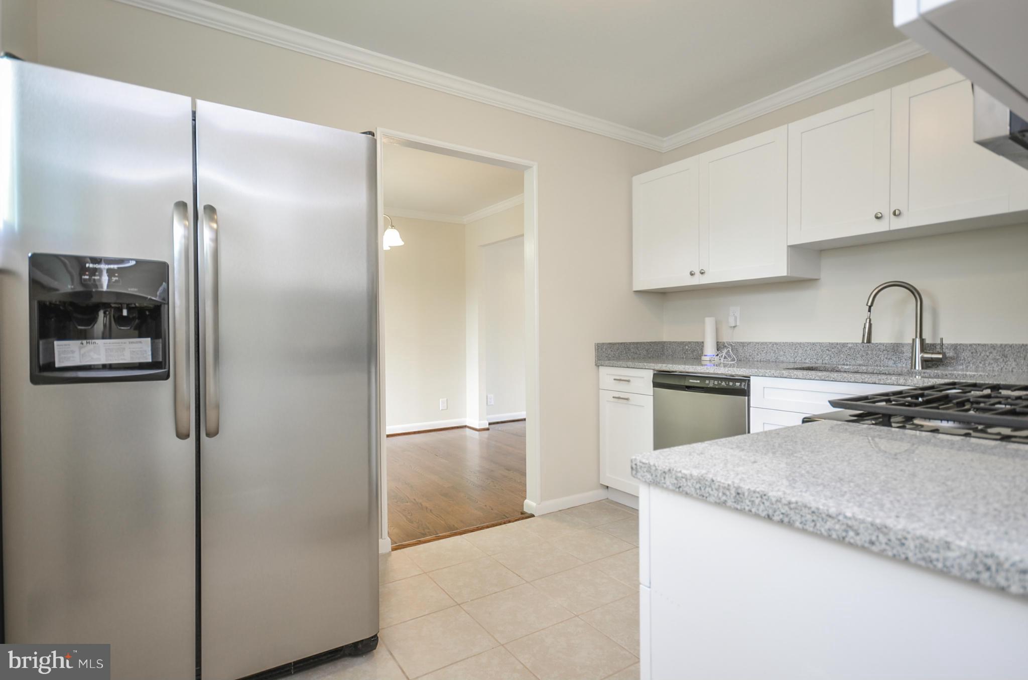 8907 Mark Place Laurel, MD 20708 - Photo 8 of 30 Kitchen