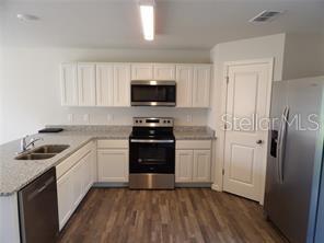 5033 Kirkwood Avenue Spring Hill, FL 34606 - Photo 2 of 18
