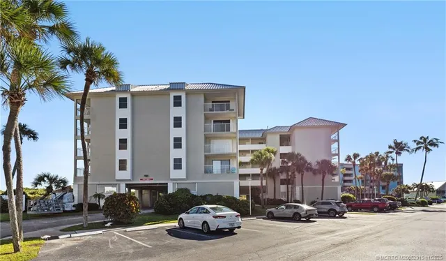 a car parked in front of a building