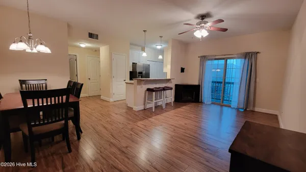 $236,000 | 119 Covil Avenue, Unit 202, Wilmington, NC 28403