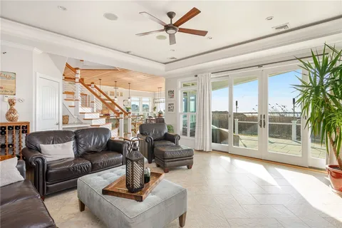 $3,600,000 | 22 Shore Road, Narragansett, RI 02882