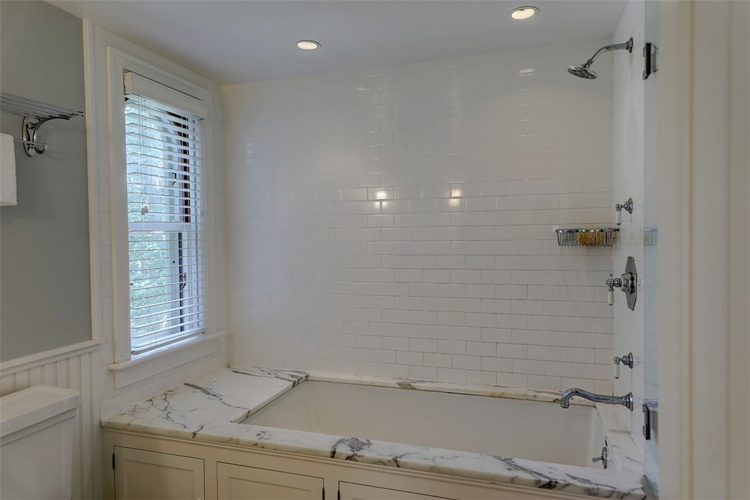66 Alfred Drowne Road Barrington, RI 02806 - Photo 29 of 37 Gallery Image 29