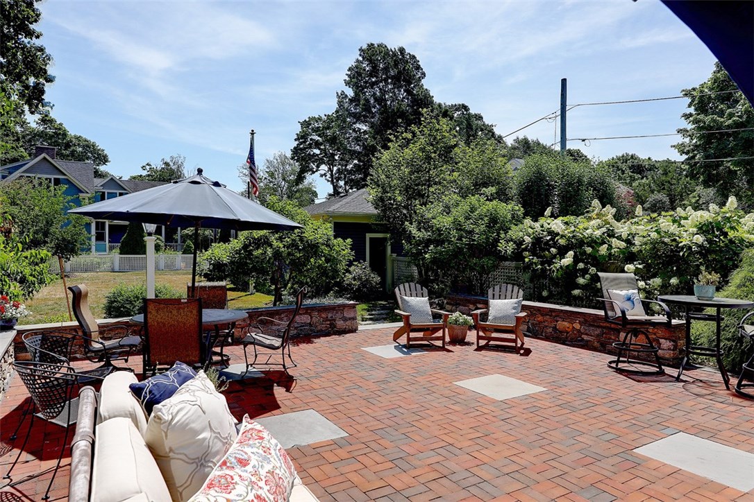66 Alfred Drowne Road Barrington, RI 02806 - Photo 36 of 37 Gallery Image 36