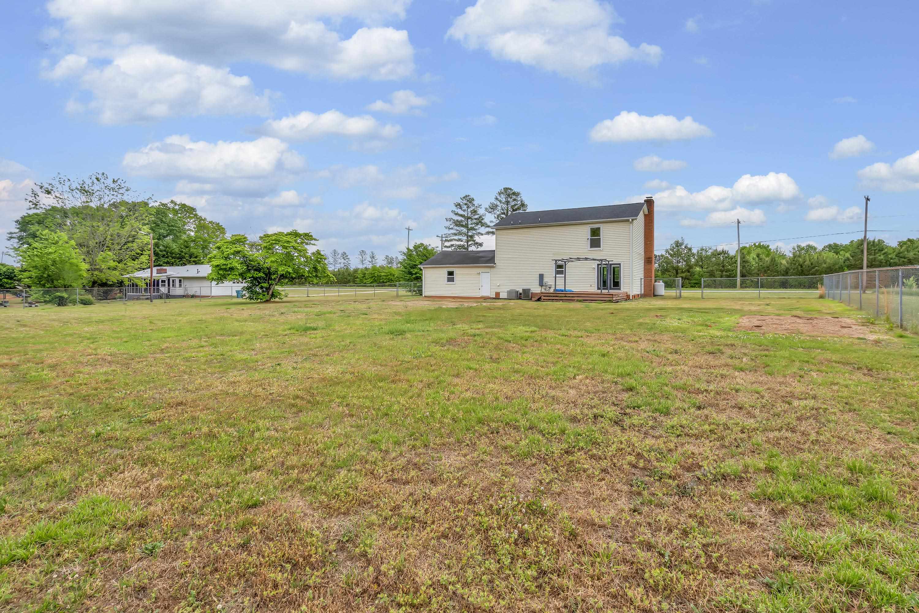 1359 Old Post Road Gaffney, SC 29341 - Photo 7 of 33