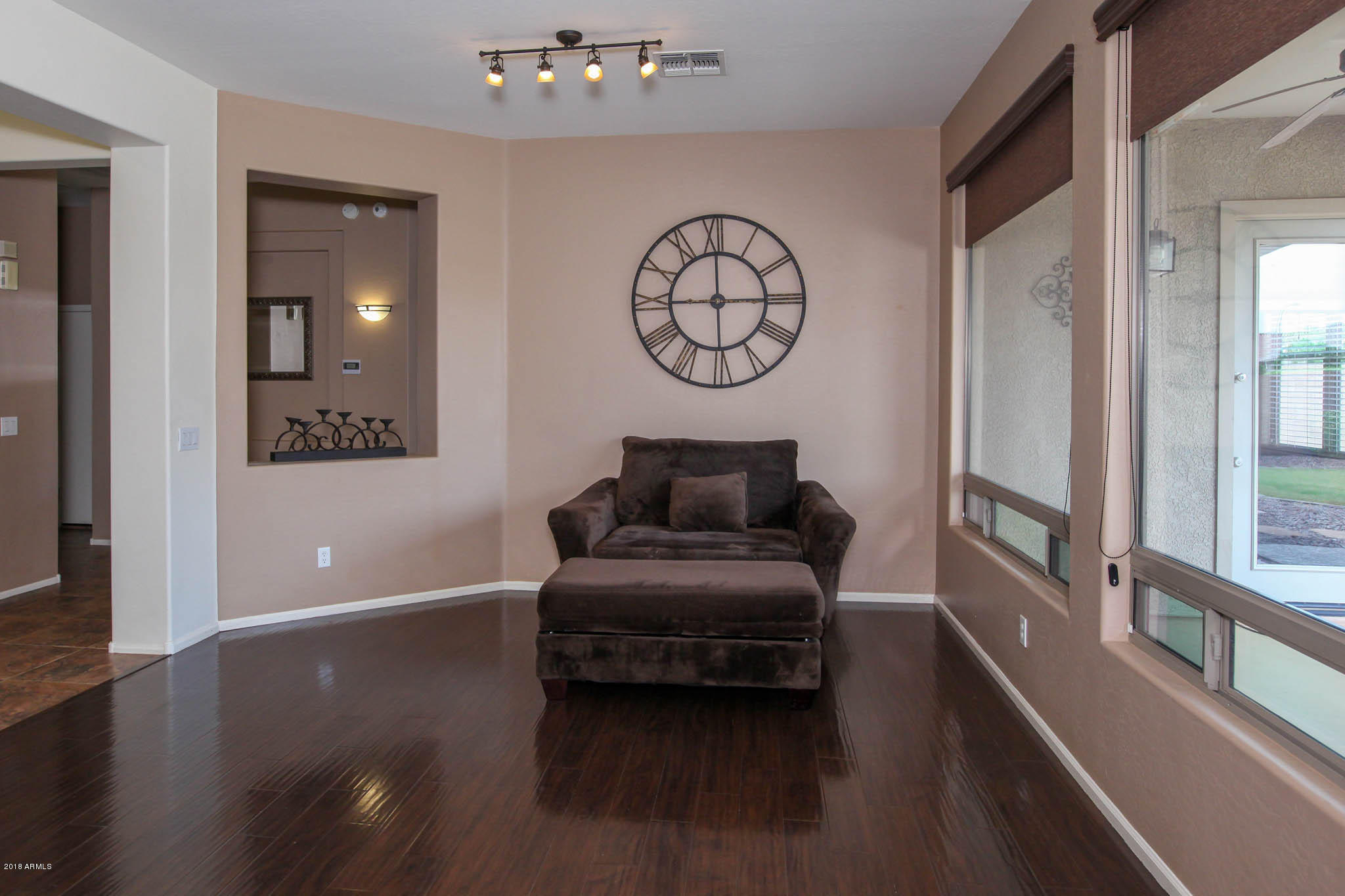 756 East Blue Ridge Way Chandler, AZ 85249 - Photo 29 of 45 Living Room (1)