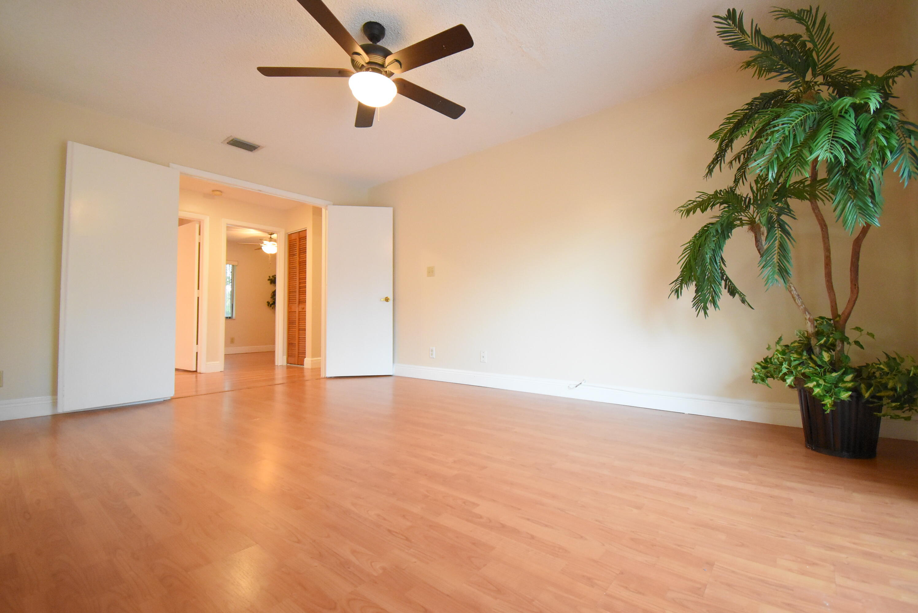 11404 New Village Place Boca Raton, FL 33428 - Photo 11 of 29 DSC_0038