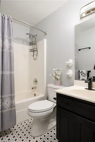 $399,900 | 7340 Franklin Road, Lewisville, NC 27023