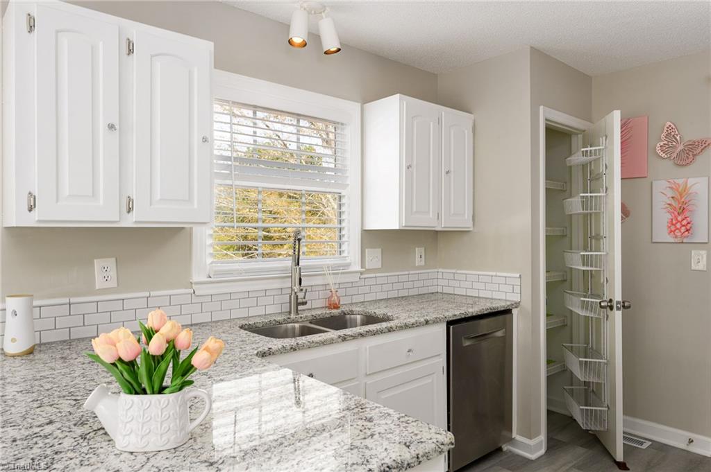 7340 Franklin Road Lewisville, NC 27023 - Photo 9 of 50