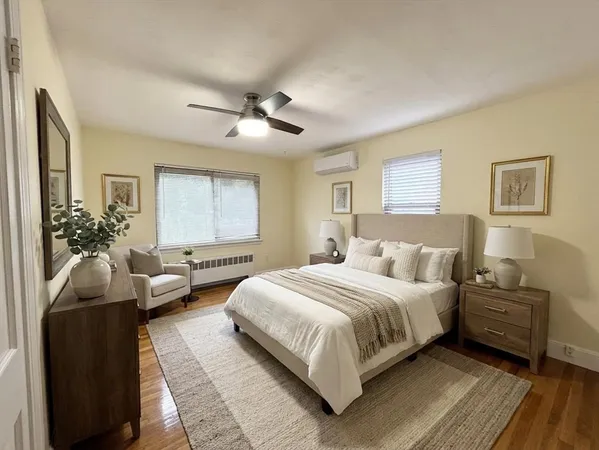 $4,400 | 9 Reservoir Road, Unit 2, Brookline, MA 02467