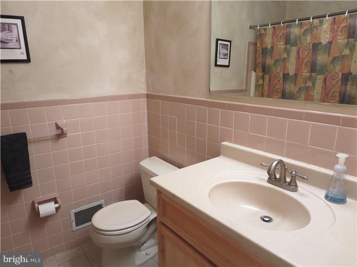 66 Rockland Road Ewing, NJ 08638 - Photo 18 of 23 Bathroom