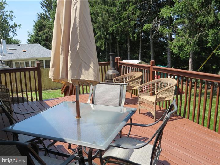 66 Rockland Road Ewing, NJ 08638 - Photo 20 of 23 Deck